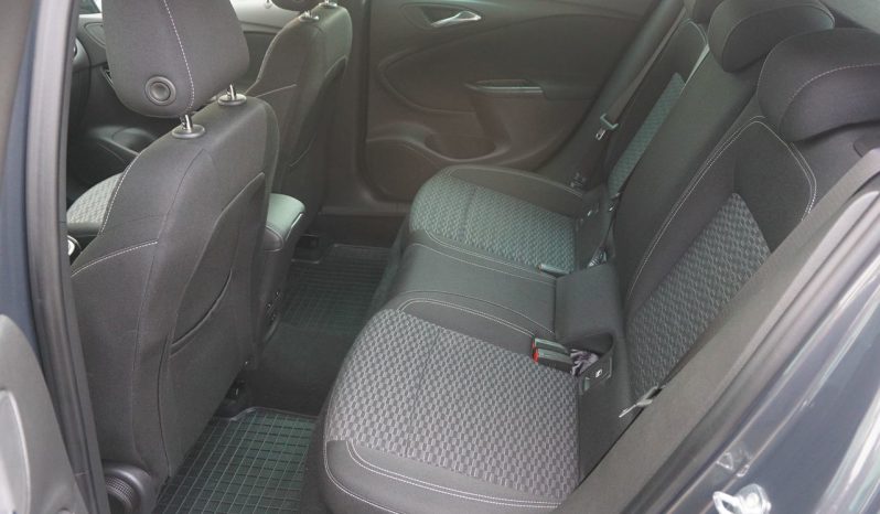 
								Opel Astra K 1.4 turbo navi kamera full									