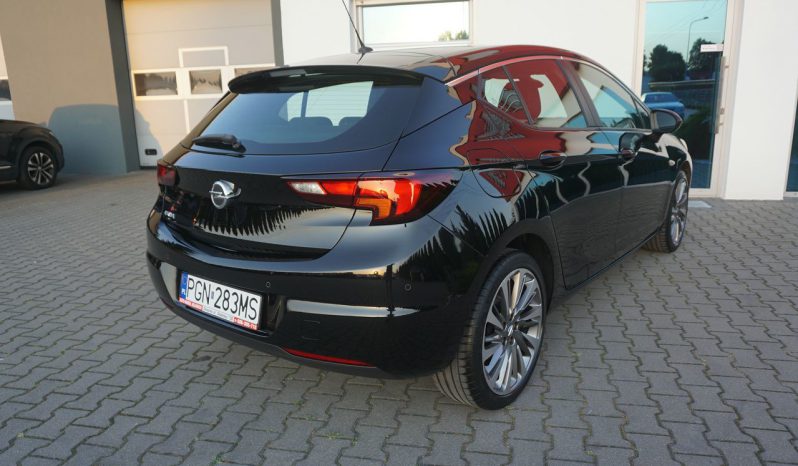 
								Opel Astra K 1.4 turbo full									