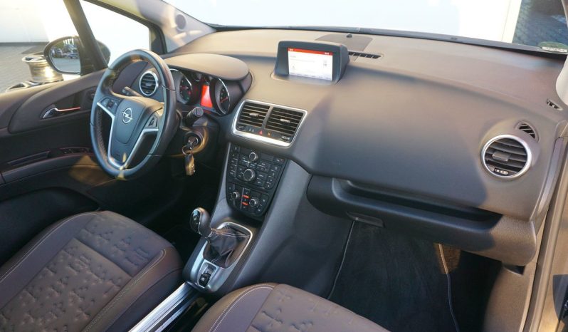 
								Cosmo*1.4*100KM*49000km*serwisowany w ASO full									