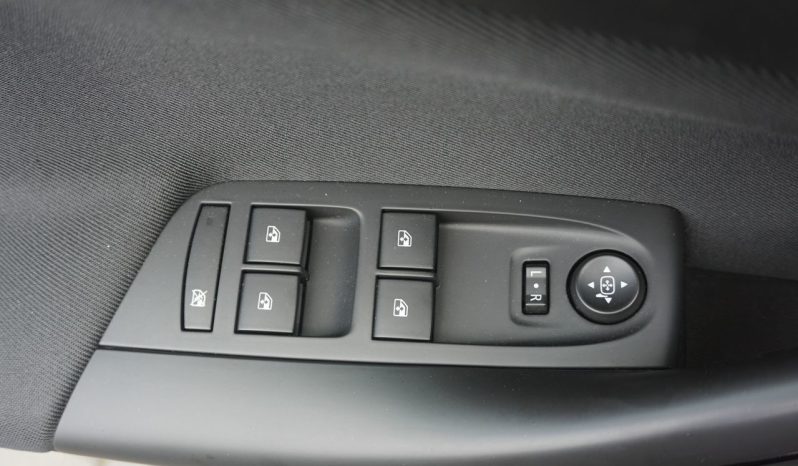 
								Opel Astra K 1.4 turbo navi kamera full									