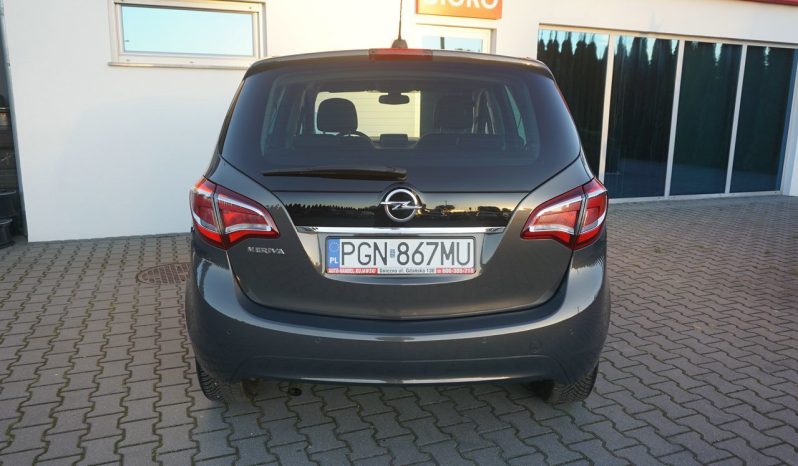 
								Cosmo*1.4*100KM*49000km*serwisowany w ASO full									