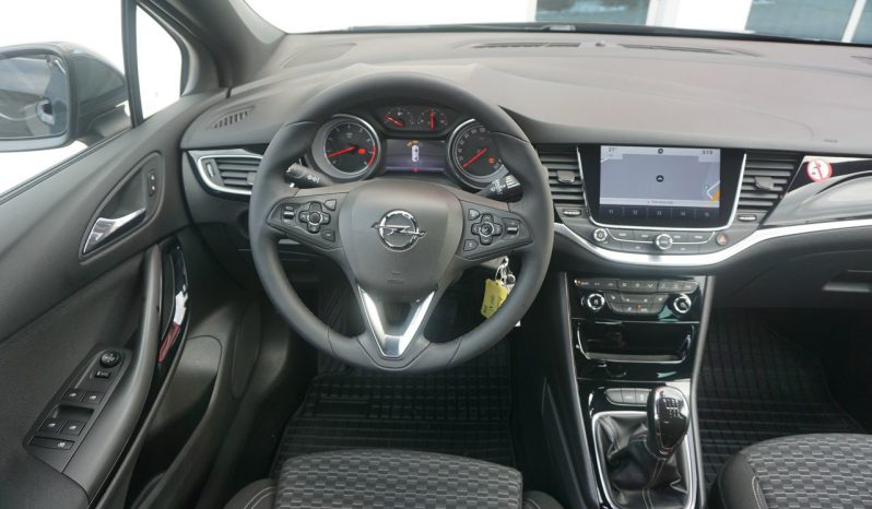 
								Opel Astra K 1.4 turbo navi kamera full									