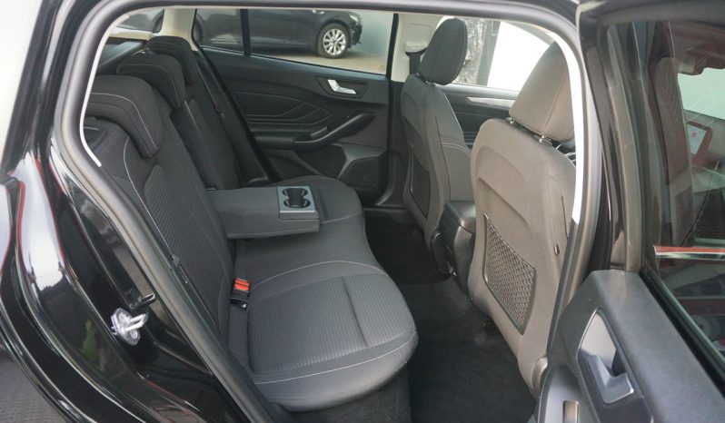 
								Ford Focus 1.5 TDCI kamera navi panorama full									