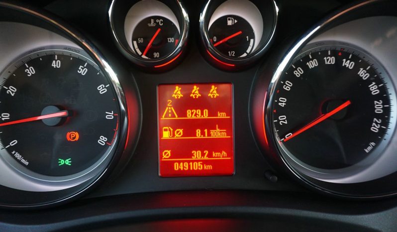 
								Cosmo*1.4*100KM*49000km*serwisowany w ASO full									