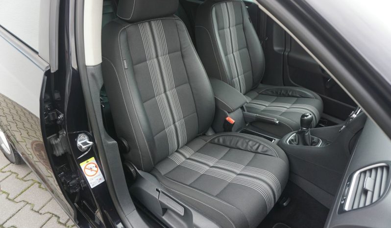 
								1.6TDI*105KM*120000km* full									