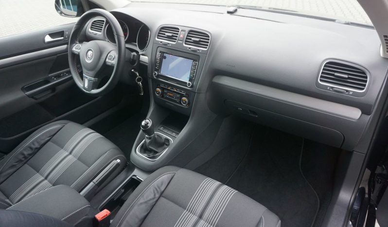 
								1.6TDI*105KM*120000km* full									