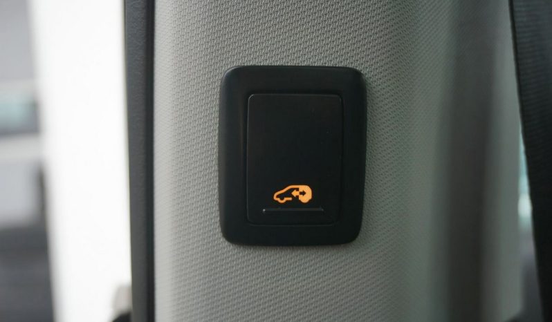 
								kamera*navi*2.0TDI*150KM*Panorama full									