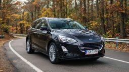 Ford Focus 1.5 TDCI kamera navi panorama