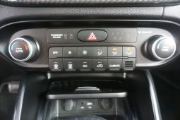 
										1.6CRDI* 87000km*Kamera*Navi*klimatronic* full									