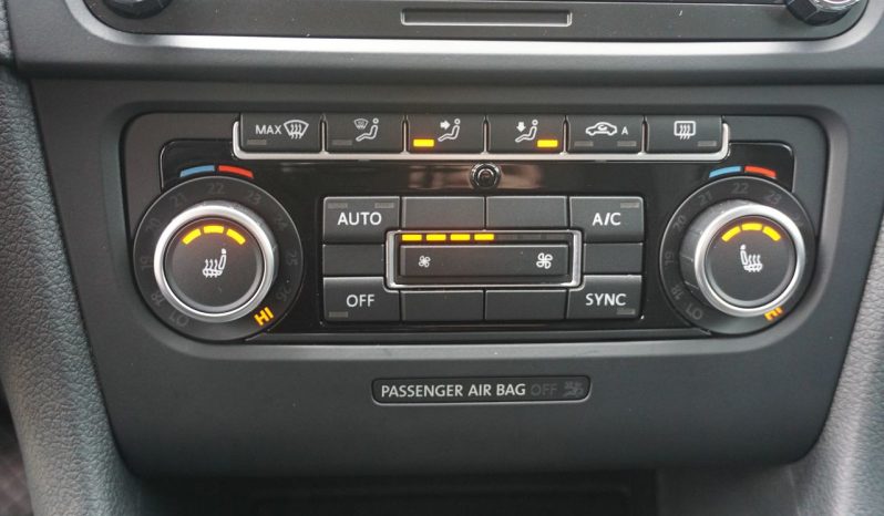 
								1.6TDI*105KM*120000km* full									