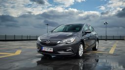 Opel Astra K 1.4 turbo navi kamera