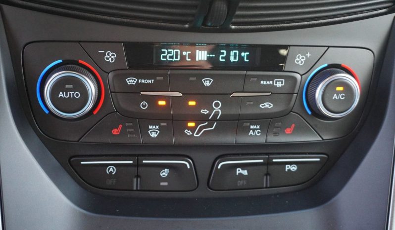 
								FORD KUGA 2.0 TDCI kamera navi full									