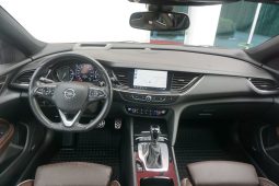 
										GSI 2.0*230KM*4X4*Full opcja* full									