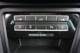 
										kamera*navi*2.0TDI*150KM*Panorama full									