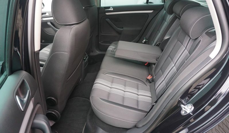 
								1.6TDI*105KM*120000km* full									