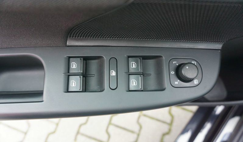 
								1.6TDI*105KM*120000km* full									