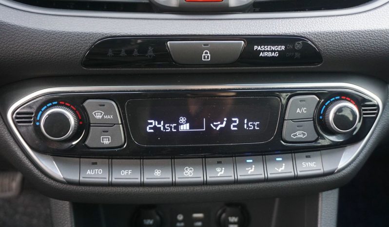 
								1.4T-GDi*140KM**77000km*automat*z Niemiec* full									