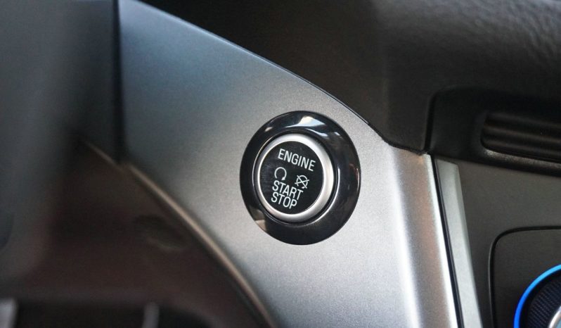 
								FORD KUGA 2.0 TDCI kamera navi full									