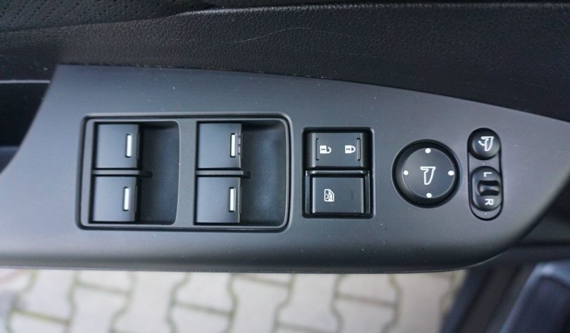 
								60000km*automat*4×4* full									