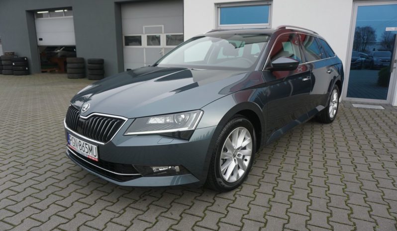 
								bi-xenon*panorama*kamera*navi*190KM*DSG full									