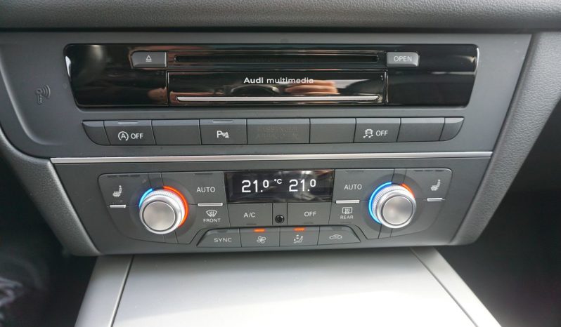 
								bogate wyposażenie*kamera*navi*2.0 TDI*190KM*DSG full									