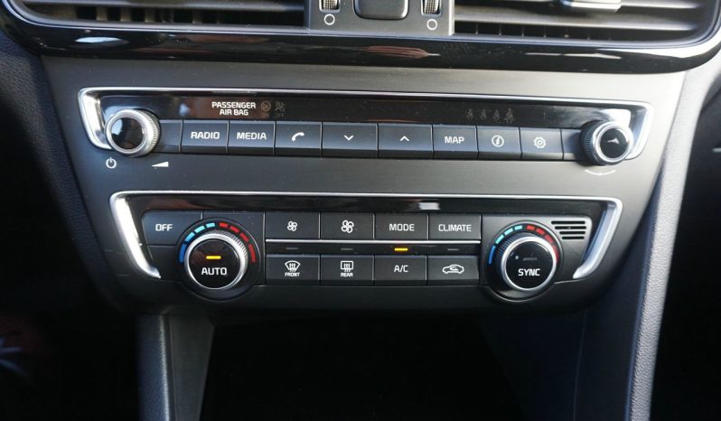 
								2.0*163KM*Automat*Navi*Kamera*72500km* full									