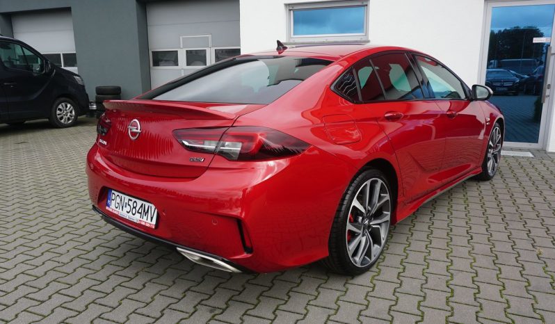 
								GSI 2.0*230KM*4X4*Full opcja* full									