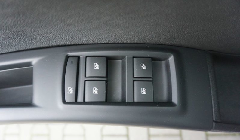 
								Cosmo*1.4*120KM*48000km*serwisowany w ASO full									