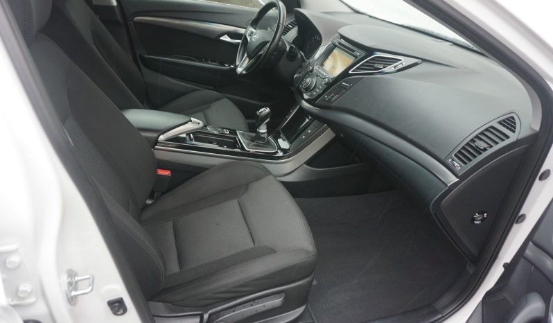 
								1.6 GDI*120000km*Xenon*Kamera*Navi* full									