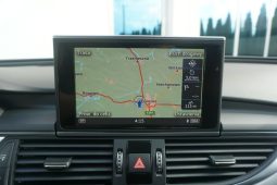 
										bogate wyposażenie*kamera*navi*2.0 TDI*190KM*DSG full									