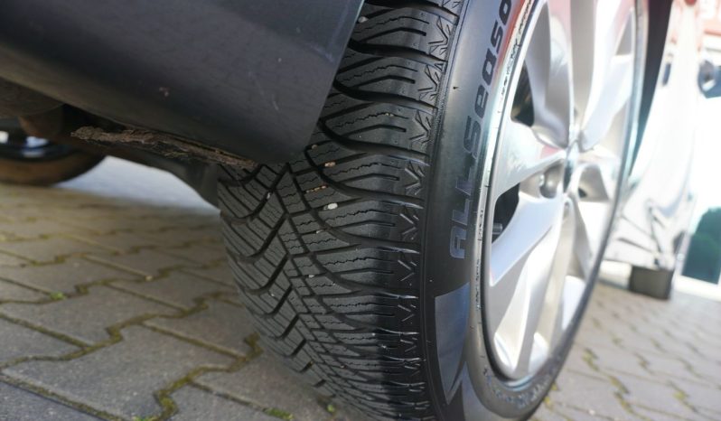 
								2.0*163KM*Automat*Navi*Kamera*72500km* full									