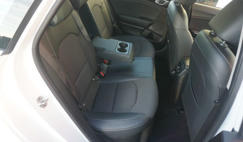 
								1.6 GDi Plug-in Hybrid*141KM**57000km*z Niemiec* full									