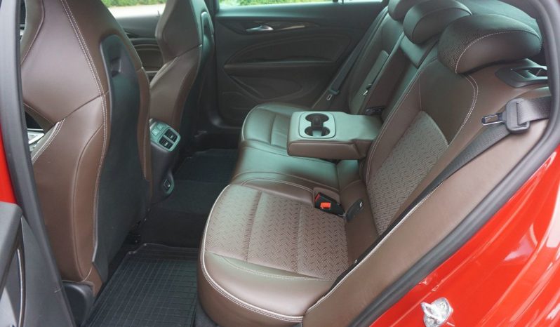 
								GSI 2.0*230KM*4X4*Full opcja* full									