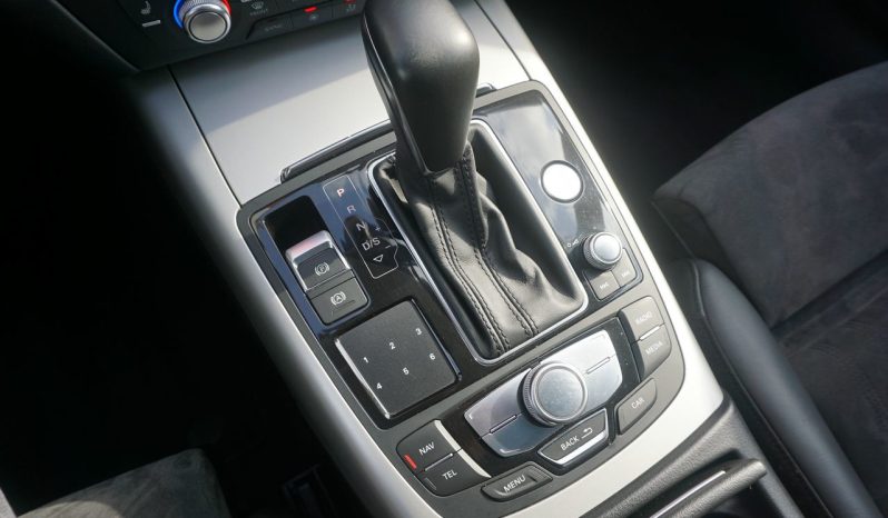 
								bogate wyposażenie*kamera*navi*2.0 TDI*190KM*DSG full									