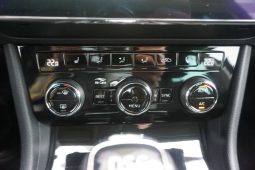 
										bi-xenon*panorama*kamera*navi*190KM*DSG full									