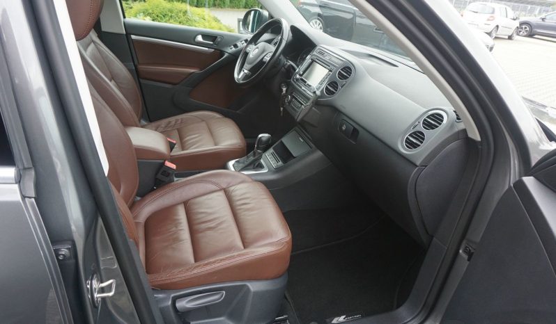 
								VW Tiguan*skóra*kamera*navi*177KM*DSG full									