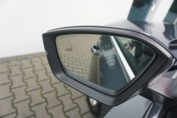 
										bi-xenon*panorama*kamera*navi*190KM*DSG full									