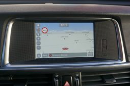 
										2.0*163KM*Automat*Navi*Kamera*72500km* full									