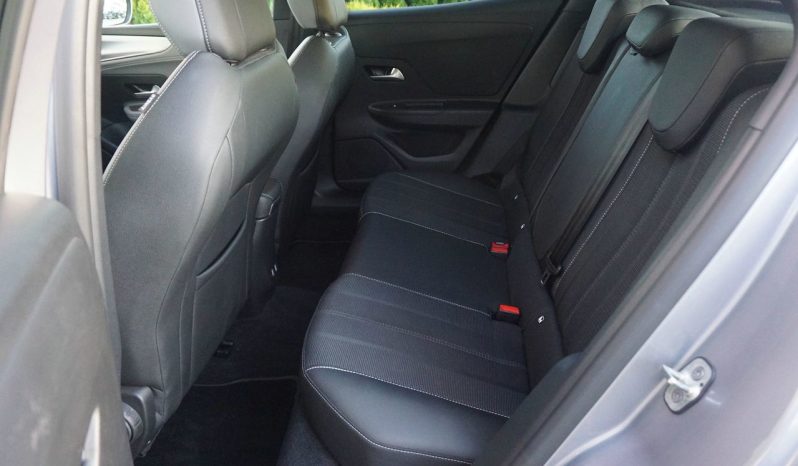 
								62000km*kamera*navi*1.2turbo*bezwypadkowa full									