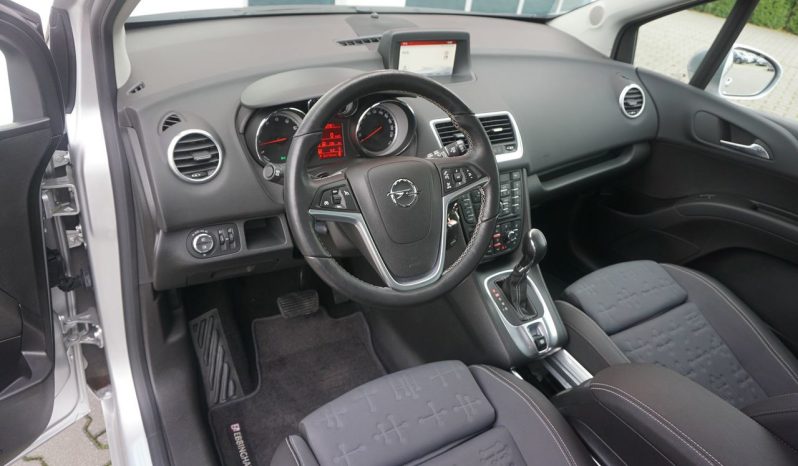 
								Cosmo*1.4*120KM*48000km*serwisowany w ASO full									