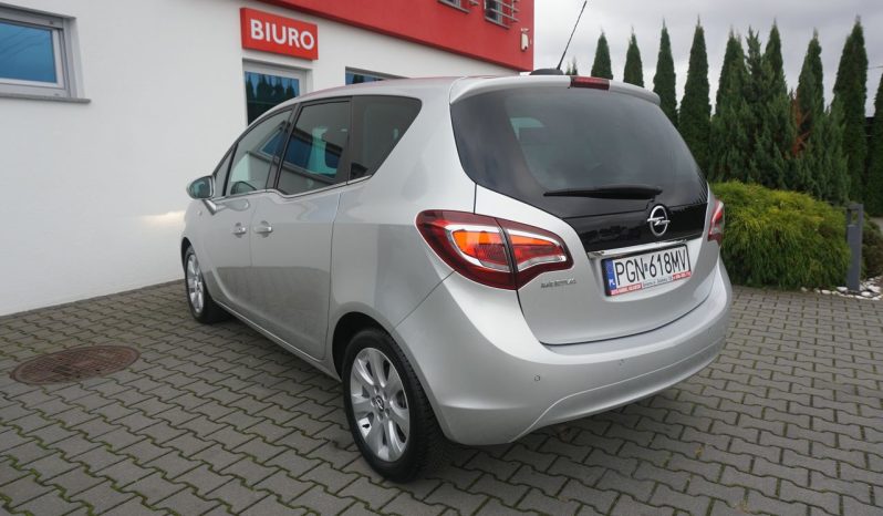 
								Cosmo*1.4*120KM*48000km*serwisowany w ASO full									