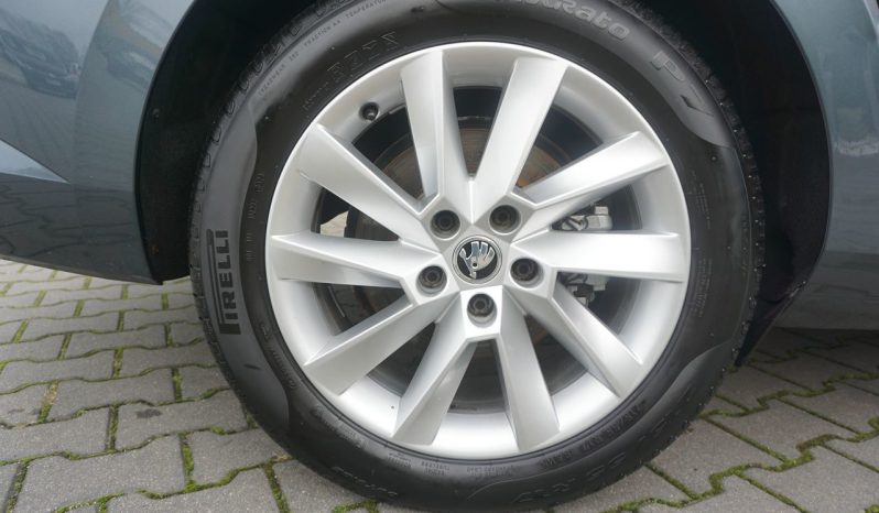 
								bi-xenon*panorama*kamera*navi*190KM*DSG full									