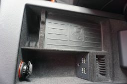 
										bogate wyposażenie*kamera*navi*2.0 TDI*190KM*DSG full									