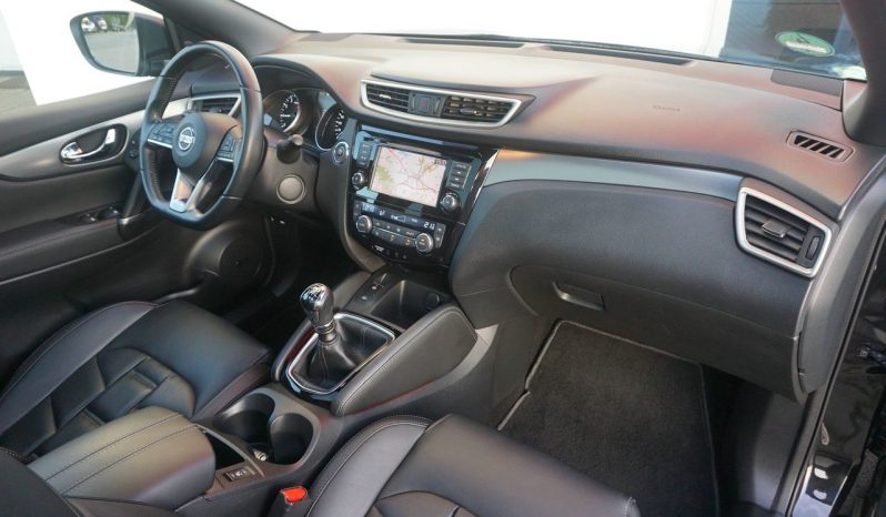 
								Tekna+*108000km*navi*kamera*panorama*160KM* full									