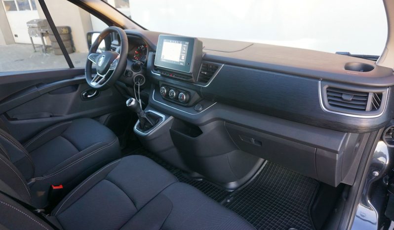 
								Salon Polska*pierwszy właściciel*23000km*9-osobwy full									